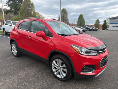 Used 2017 Chevrolet Trax Premier image 7