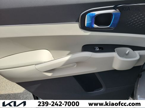 New 2026 Kia Sorento S FWD image 15