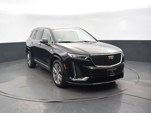 Certified 2023 Cadillac XT6 Premium Luxury w/ LPO, Floor Liner Package AWD/4WD image 2