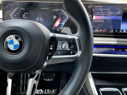 Used 2023 BMW 760i xDrive w/ Executive Package AWD/4WD image 12