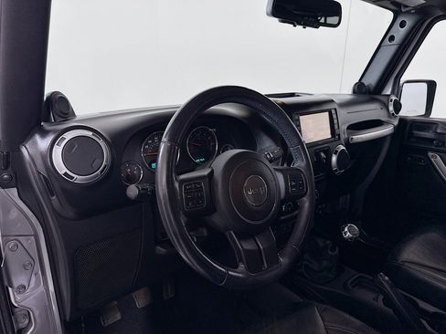 Used 2013 Jeep Wrangler Unlimited Sahara w/ Dual Top Group image 9