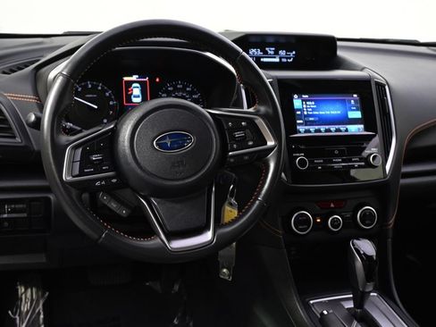 Used 2023 Subaru Crosstrek 2.0i Premium AWD/4WD image 12
