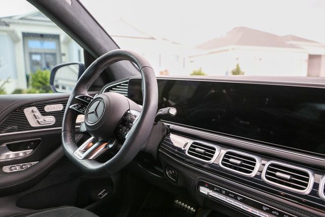 Used 2026 Mercedes-Benz GLS 63 AMG 4MATIC image 47