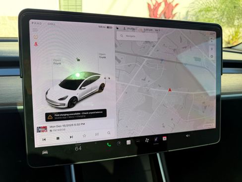 Used 2020 Tesla Model 3 Long Range image 24