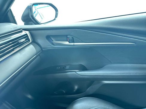 Used 2025 Toyota Camry XSE image 35