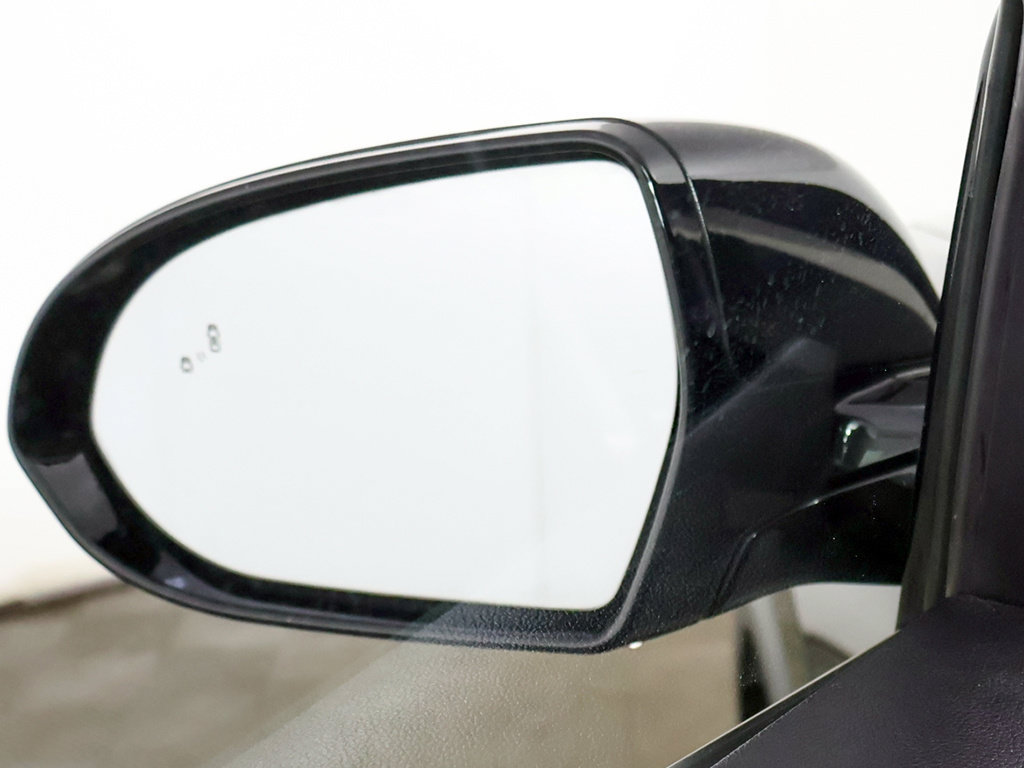 Used 2022 Kia Niro EX w/ Cold Weather Package FWD image 36