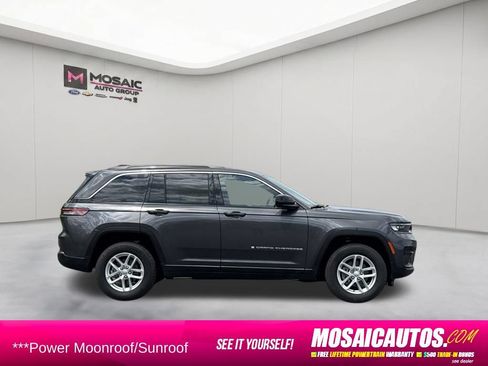 Used 2024 Jeep Grand Cherokee Laredo X w/ Trailer Tow Package AWD/4WD image 8