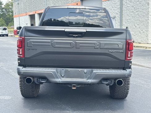 Used 2018 Ford F150 Raptor w/ Equipment Group 802A Luxury AWD/4WD image 22