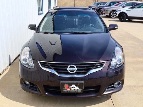 Used 2010 Nissan Altima 2.5 S w/ Premium Pkg image 8