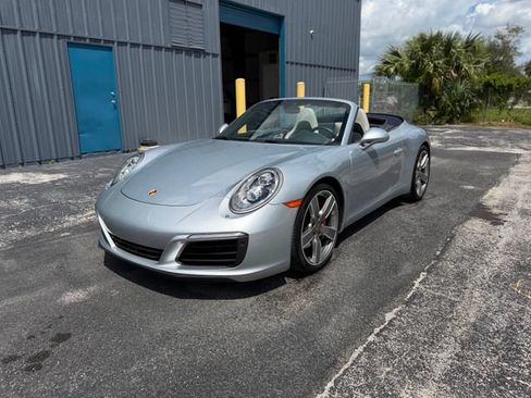 Used 2017 Porsche 911 Carrera S RWD image 98