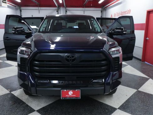 Used 2024 Toyota Tundra Limited AWD/4WD image 27