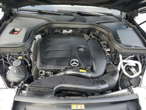 Used 2022 Mercedes-Benz GLC 300 4MATIC image 12