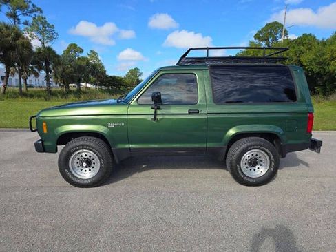 Used 1988 Ford Bronco II 4WD image 3