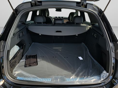 Certified 2026 Mercedes-Benz GLC 300 image 6