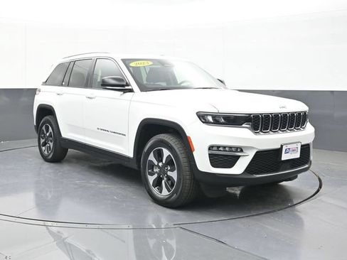 Used 2023 Jeep Grand Cherokee 4WD 4xe image 19