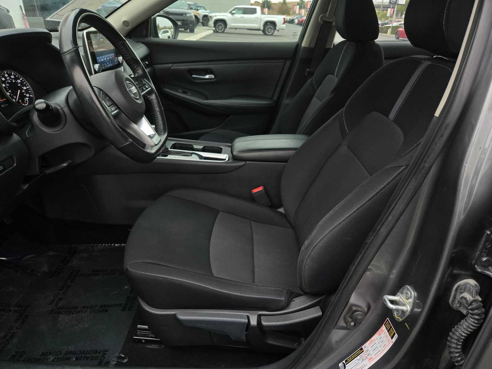 Used 2023 Nissan Sentra SV FWD image 15
