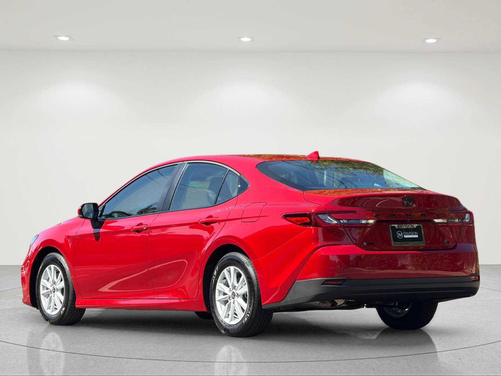 Used 2026 Toyota Camry LE FWD image 3