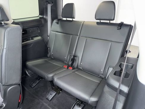 Used 2026 Hyundai Santa Fe SEL FWD image 25