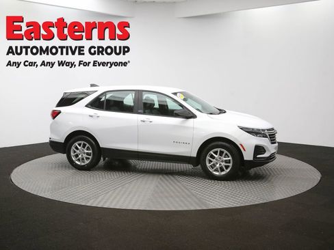 Used 2024 Chevrolet Equinox LS image 43