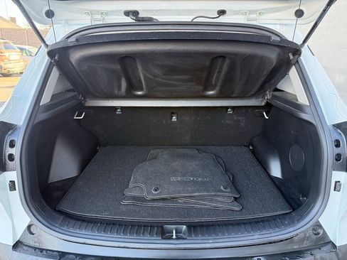 Used 2022 Kia Seltos SX image 26