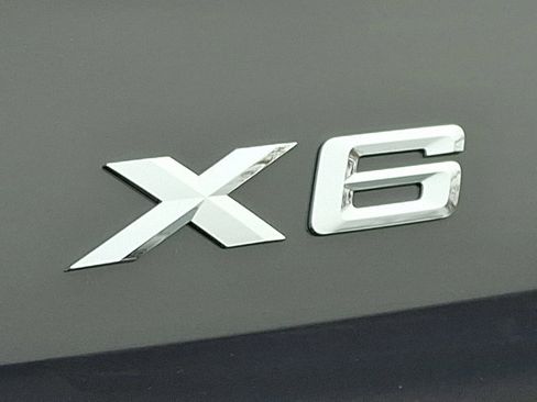 New 2026 BMW X6 xDrive40i image 21
