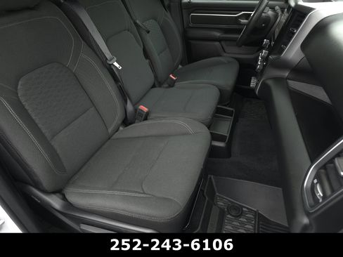 Used 2025 RAM 1500 Big Horn AWD/4WD image 36
