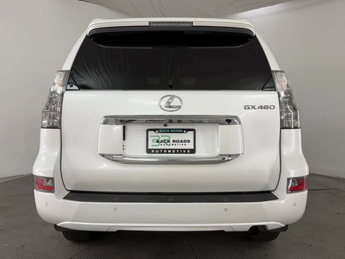 Used 2018 Lexus GX 460 Premium w/ Premium Package AWD/4WD image 8