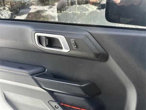 Certified 2024 Ford Bronco Raptor w/ Interior Carbon Fiber Pack 6 image 31