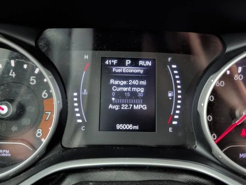 Used 2020 Jeep Compass Latitude AWD/4WD image 23