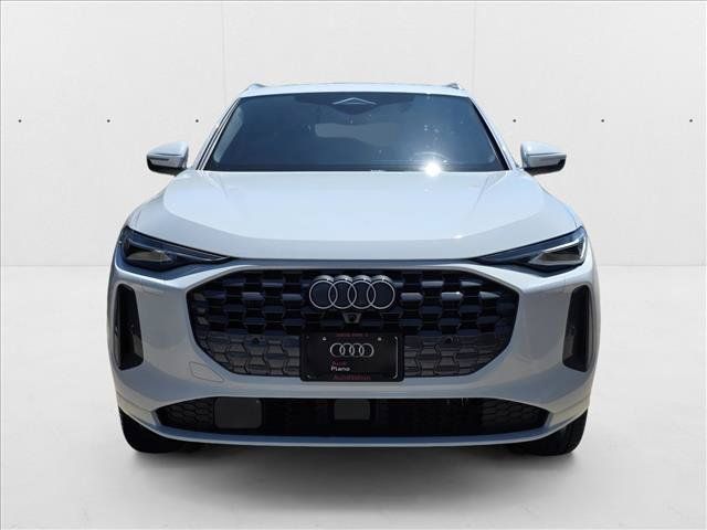 New 2025 Audi Q5 Premium w/ Premium Plus AWD/4WD image 2