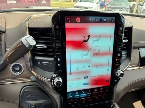 New 2025 RAM 2500 Limited image 26