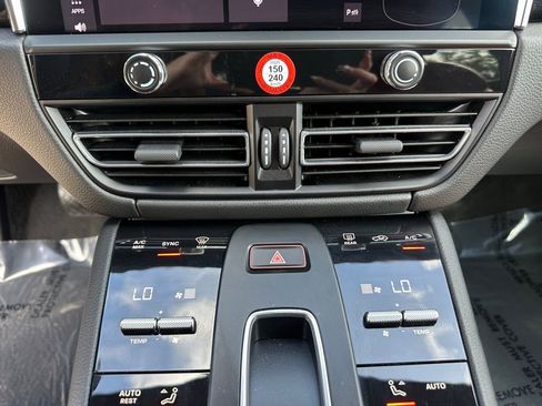 Certified 2026 Porsche Macan Turbo AWD/4WD image 26