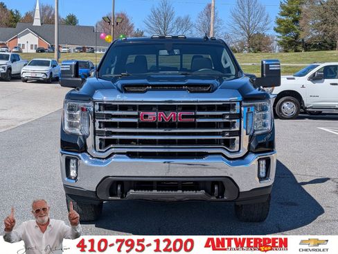 Used 2022 GMC Sierra 2500 SLT w/ SLT Convenience Package image 9