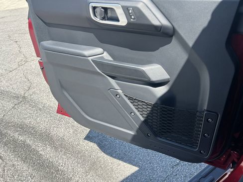 New 2026 Ford Bronco Outer Banks AWD/4WD image 12