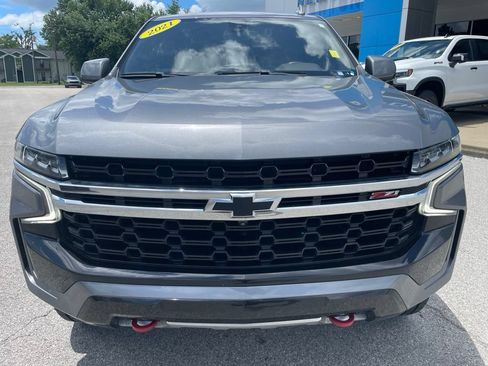 Used 2021 Chevrolet Tahoe Z71 w/ Z71 Off-Road Package AWD/4WD image 2