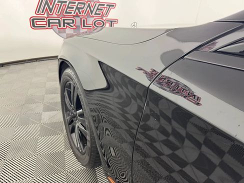 Used 2017 Mercedes-Benz S 550 4MATIC Sedan image 25