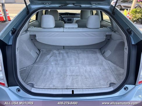 Used 2013 Toyota Prius Three image 23
