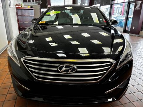 Used 2017 Hyundai Sonata SE image 5