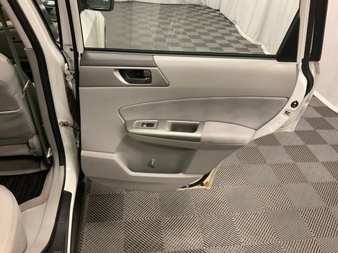Used 2010 Subaru Forester 2.5X AWD/4WD image 23