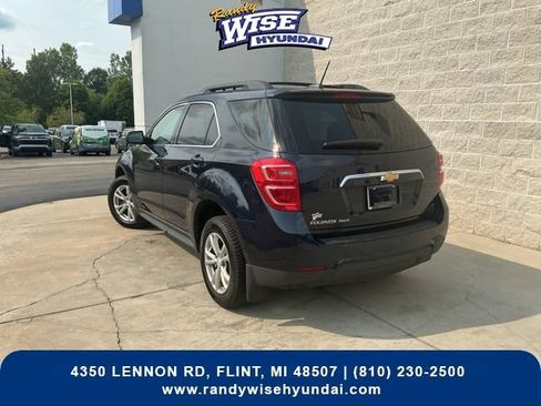 Used 2017 Chevrolet Equinox LT w/ Convenience Package AWD/4WD image 8