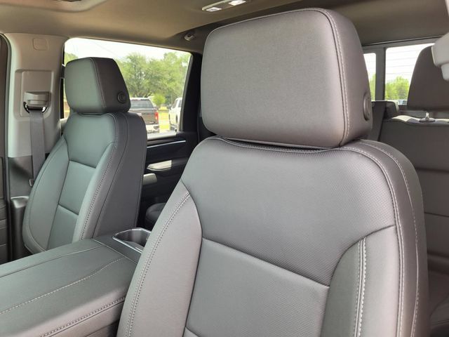 New 2026 GMC Sierra 2500 SLT w/ Texas SLT Premium Package AWD/4WD image 22