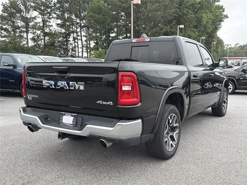 Used 2025 RAM 1500 Laramie AWD/4WD image 5