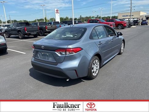 Used 2024 Toyota Corolla LE FWD image 10