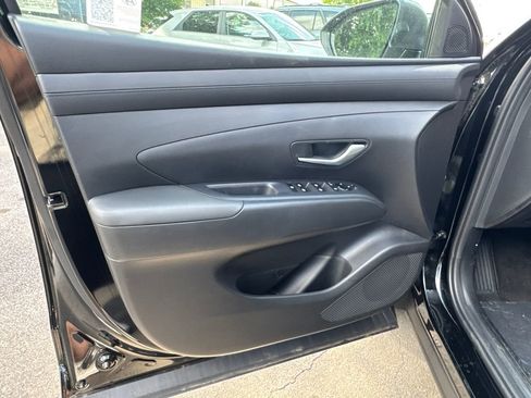 New 2025 Hyundai Santa Cruz SEL image 9