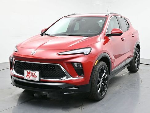 New 2026 Buick Encore GX Sport Touring image 2