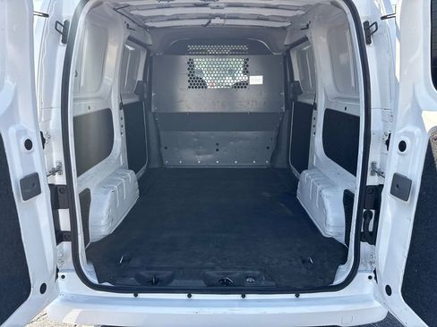 Used 2020 Nissan NV200 SV image 18