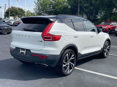 Used 2020 Volvo XC40 T5 R-Design w/ Protection Package Premier AWD/4WD image 7