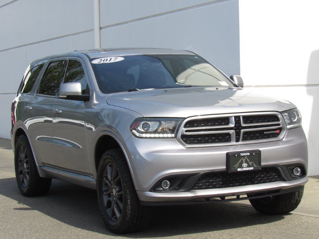 Used 2017 Dodge Durango R/T AWD/4WD image 2