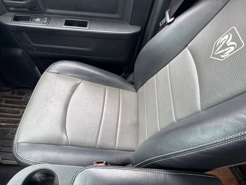 Used 2014 RAM 1500 Express AWD/4WD image 14