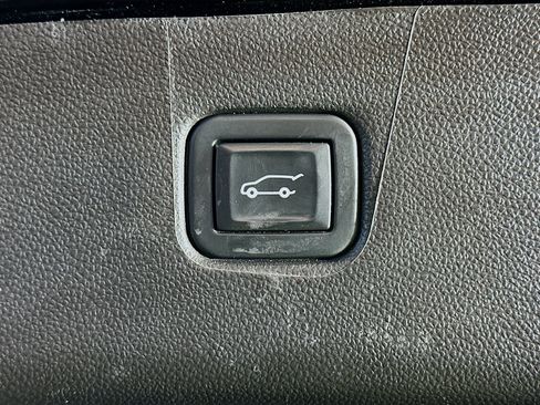 Used 2024 Chevrolet Blazer LT w/ Convenience Package image 30